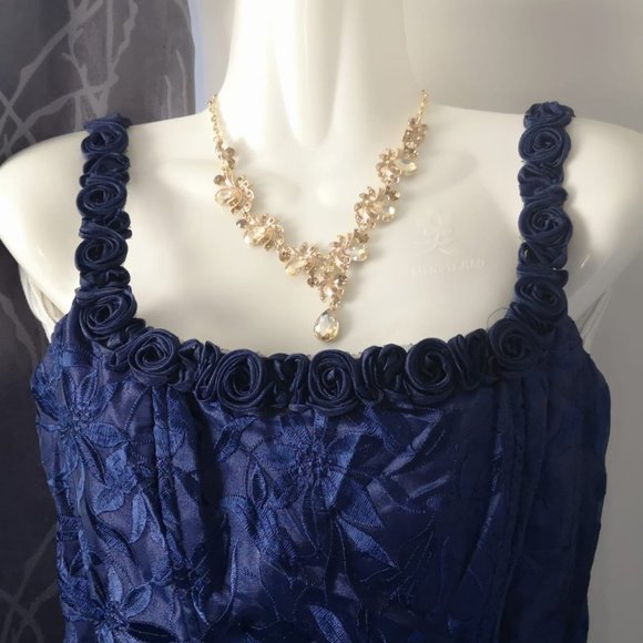 ASPEED dress - Picture 4 of 5